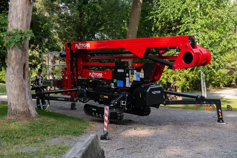 Beaver360's Spider Lift Platform Basket in down position